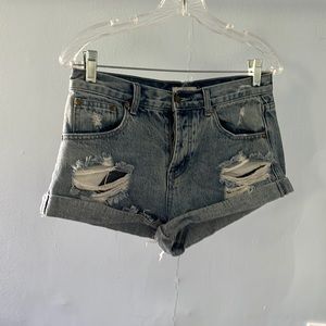 Elan jean shorts size M